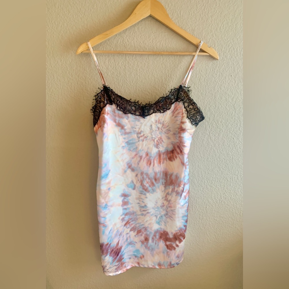 NWT KENZIE + francesca’s Tie Dye Slip Dress - Size Medium